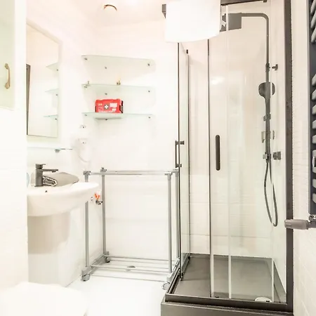 Srednia 16 Apartamento *